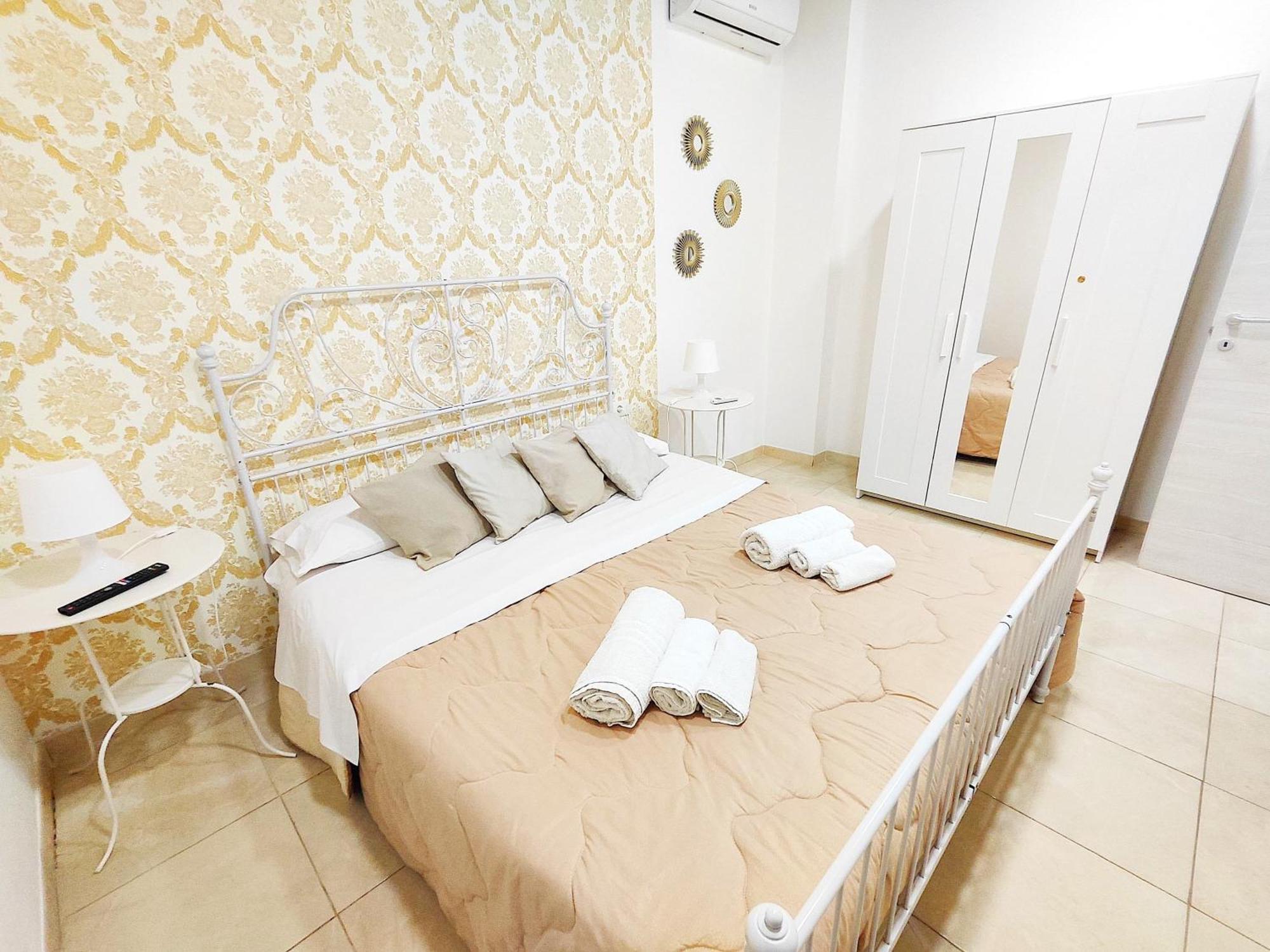 Dreams'S House Apartment Catania Bagian luar foto